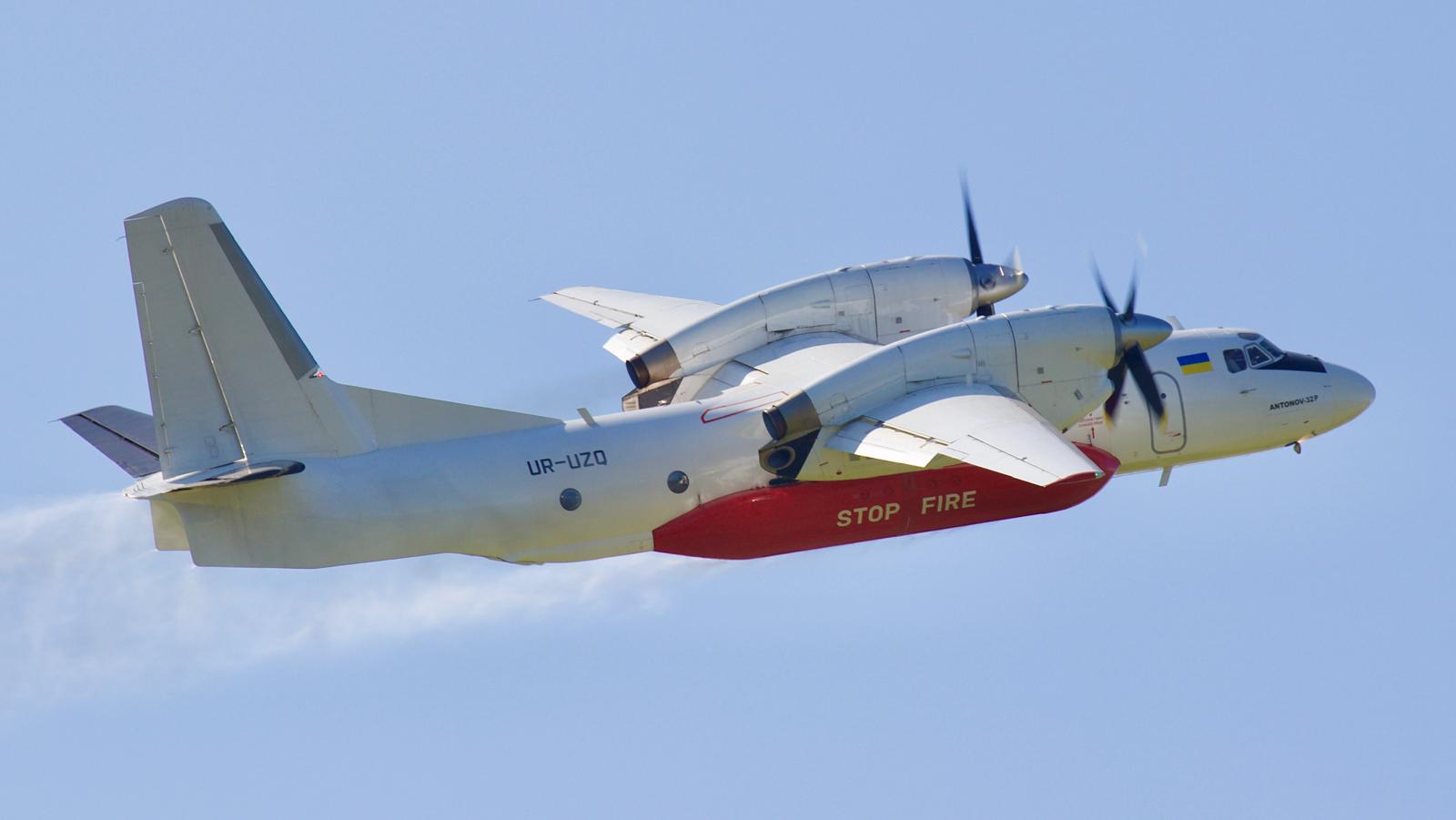 UR-UZQ XENA Antonov An-32P © P. Marianič