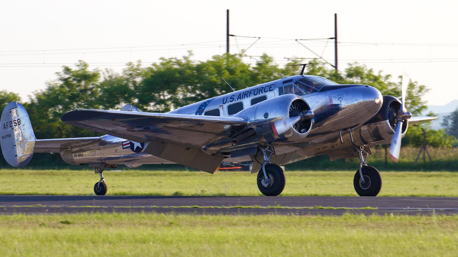 OK-BSC Beechcraft C45H Expeditor © P. Marianič